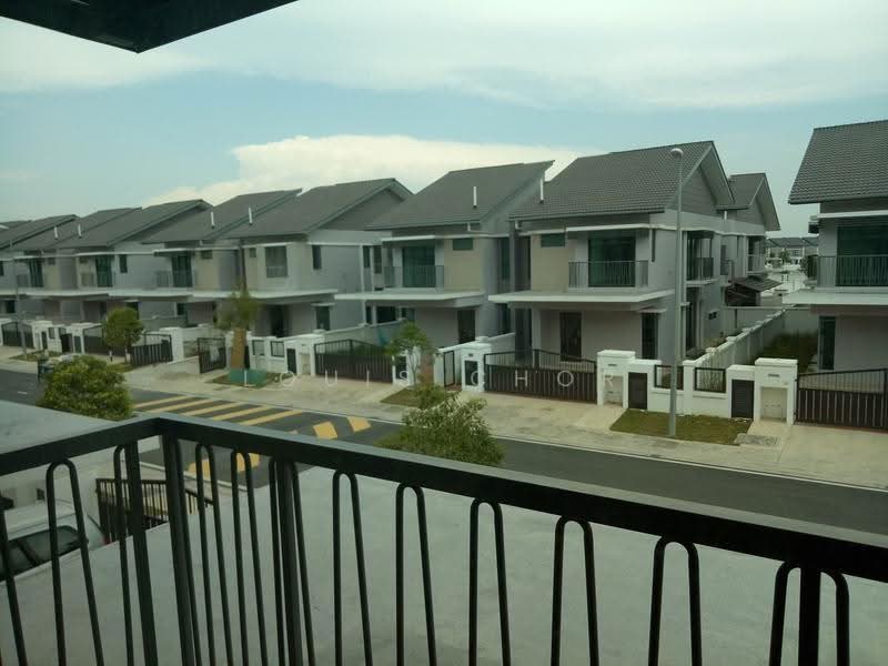 Rumah Berkembar untuk Disewa di Kota Kemuning (Shah Alam) - Louis Chor - Exterior - PropertyGuru.com.my