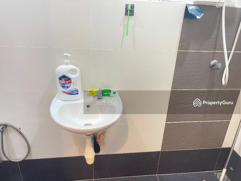 Townhouse for Sale in Ayer Itam (Penang) - Jeff Ooi - Bathroom - PropertyGuru.com.my