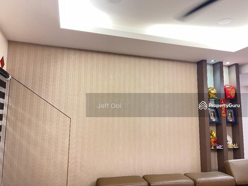 Townhouse for Sale in Ayer Itam (Penang) - Jeff Ooi - Living Room - PropertyGuru.com.my