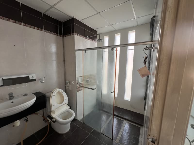 Townhouse for Sale in Tanjung Bungah (Penang) - KH Lim - Bathroom - PropertyGuru.com.my