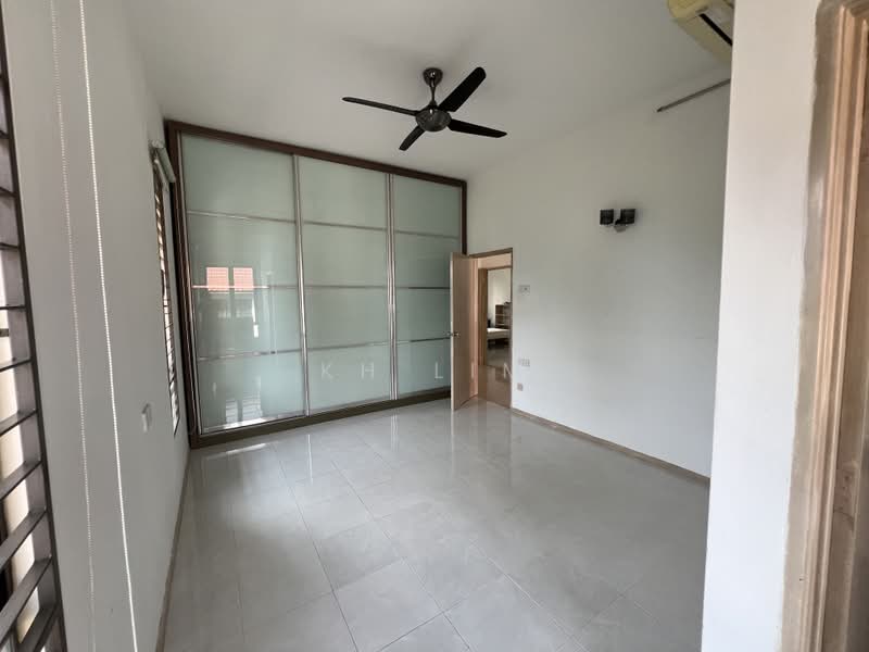 Townhouse for Sale in Tanjung Bungah (Penang) - KH Lim - Bedroom - PropertyGuru.com.my