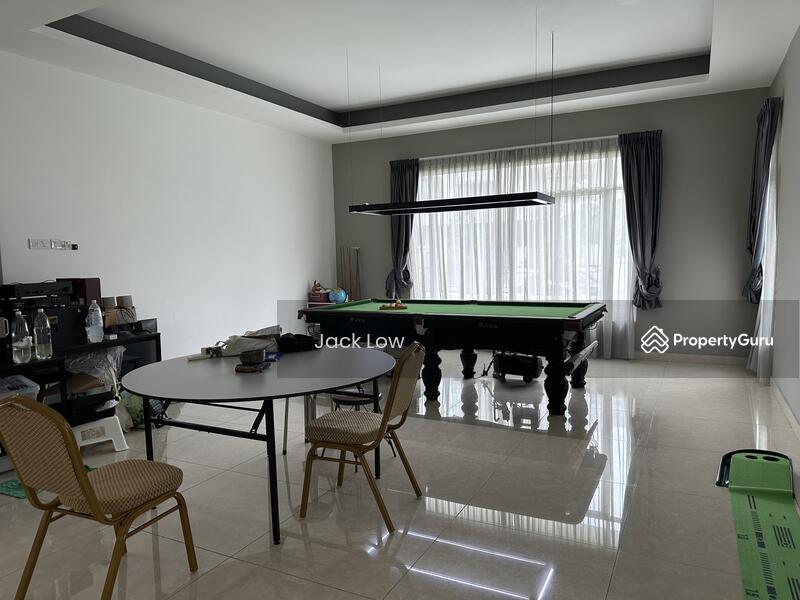 Entertainment Room