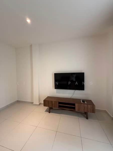 Kondominium untuk Disewa di Aman Beringin - Li Yeun Pang - Living Room - PropertyGuru.com.my