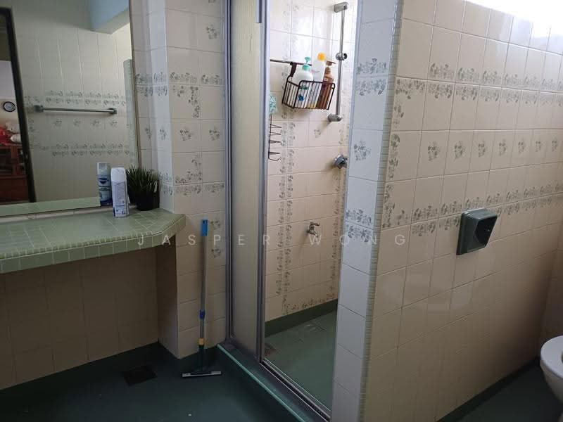 Bungalow House for Sale in Taman Overseas Union (Taman Oug) (Jalan Klang Lama (Old Klang Road)) - Jasper Wong - Bathroom - PropertyGuru.com.my