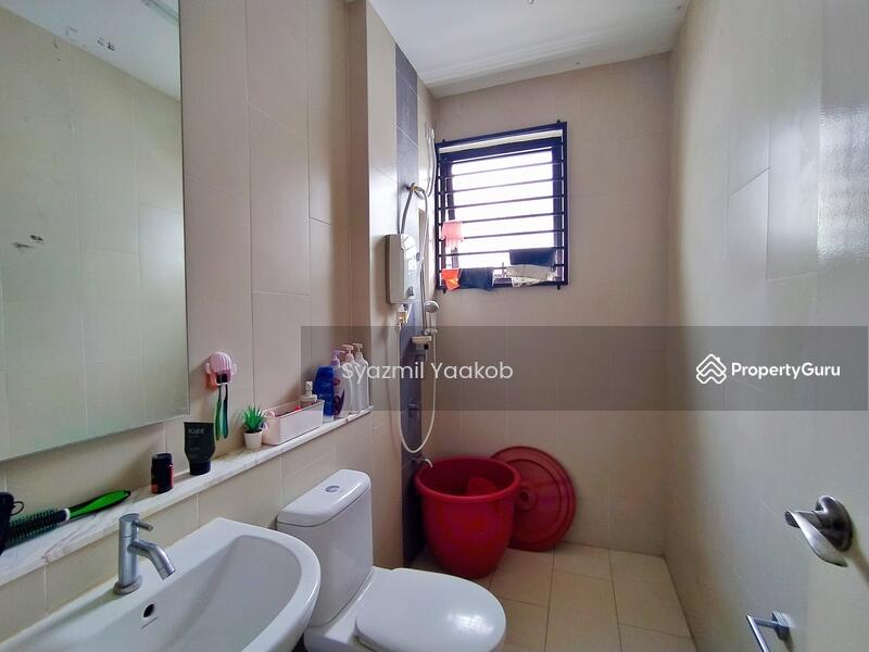 Bathroom 4