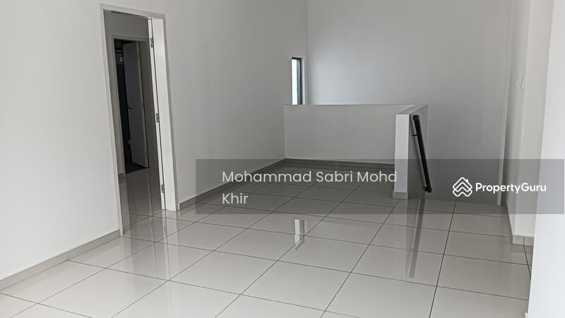 Upstair living area