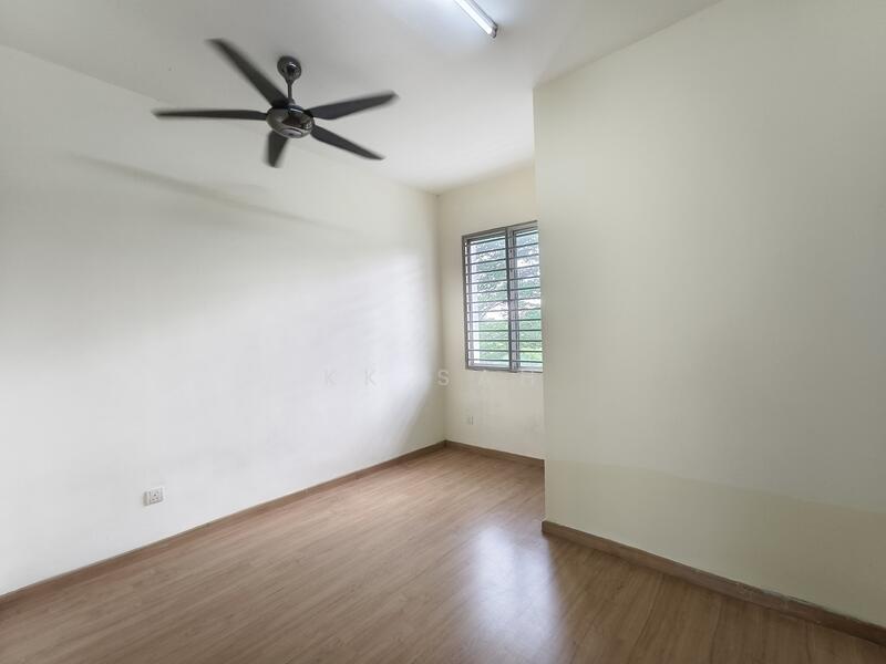 2-storey Terraced House for Sale in Taman TTDI Grove (Kajang) - KK Sah - Bedroom - PropertyGuru.com.my