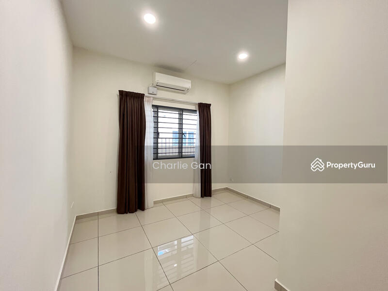 2-storey Terraced House for Sale in Bandar Rimbayu (Telok Panglima Garang) - Charlie Gan - PropertyGuru.com.my