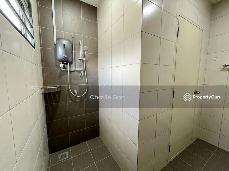 2-storey Terraced House for Sale in Bandar Rimbayu (Telok Panglima Garang) - Charlie Gan - PropertyGuru.com.my