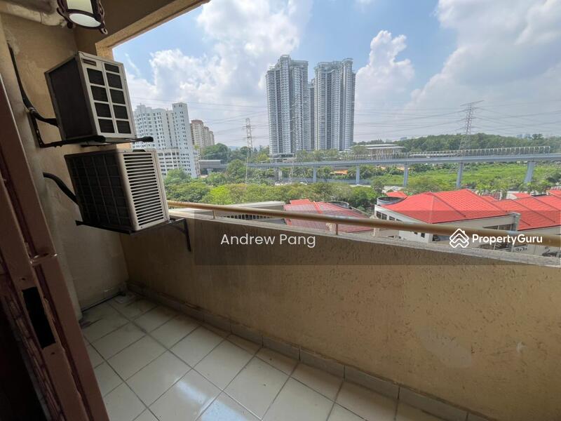 Kondominium untuk Dijual di Palm Spring @ Damansara - Andrew Pang - Balcony - PropertyGuru.com.my