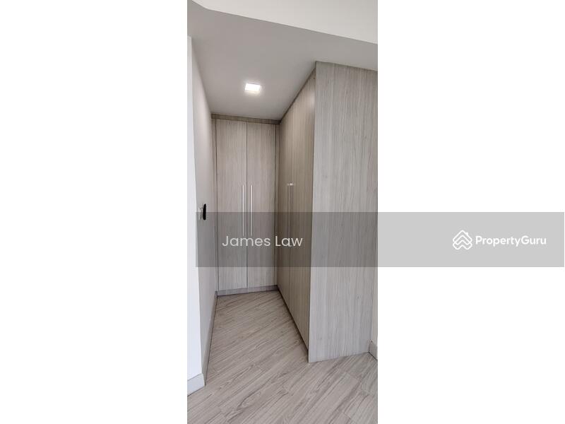 Walk in wardrobe in master room