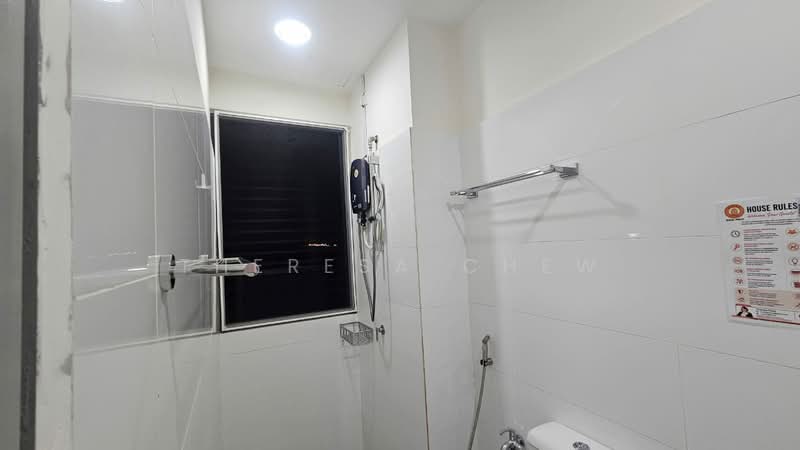Service Residence for Sale at Core Soho Suite - Theresa Chew - Bathroom - PropertyGuru.com.my