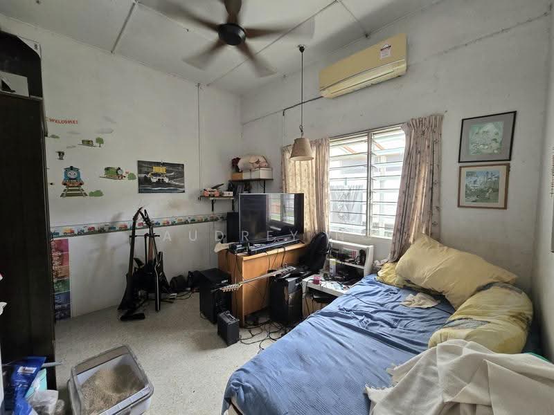 Semi-Detached House for Sale in Seksyen 17 (Petaling Jaya) - AUDREY NG - PropertyGuru.com.my