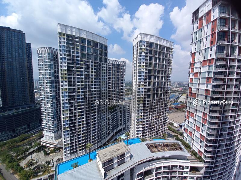 For Sale - i-SOHO @ i-City