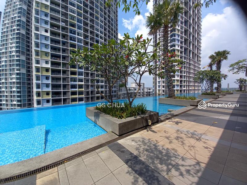 For Sale - i-SOHO @ i-City