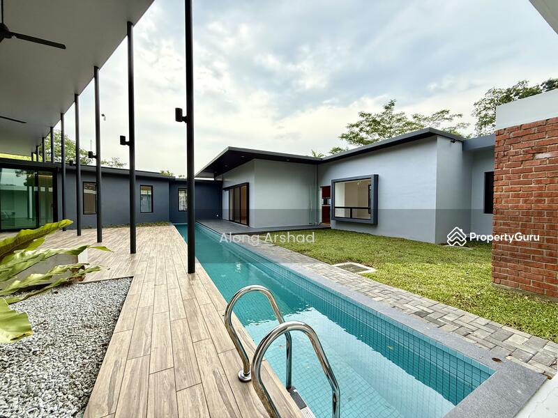 Pool area