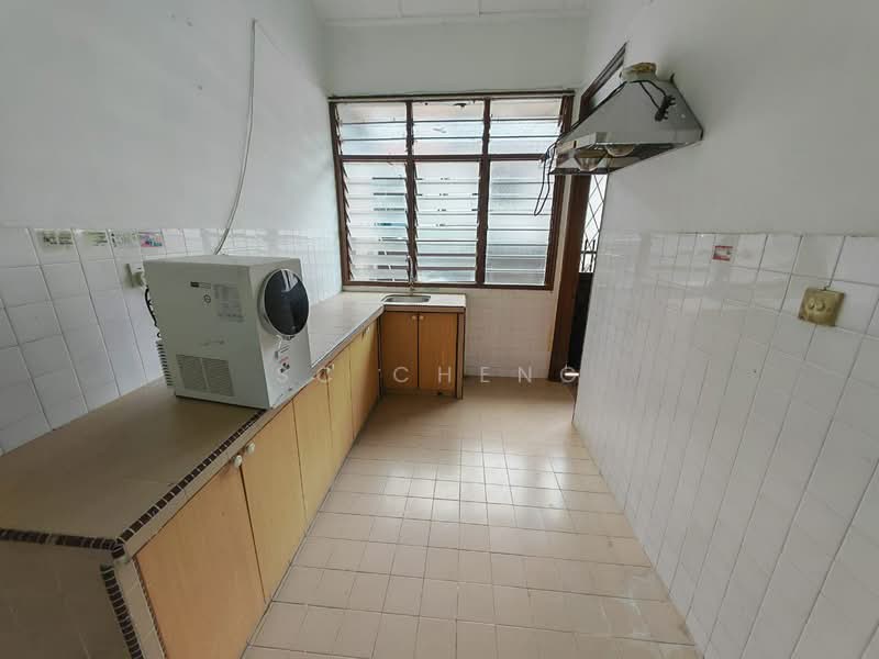 Rumah Teres 1 Tingkat untuk Dijual di Taman Perling (Perling) - SC Cheng - Kitchen - PropertyGuru.com.my