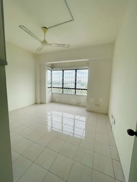 Condominium for Sale at Vista Millennium Condominium - Joey Wong - Living Room - PropertyGuru.com.my