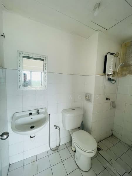 Condominium for Sale at Vista Millennium Condominium - Joey Wong - Bathroom - PropertyGuru.com.my