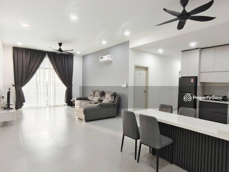 Living and Dining Area 