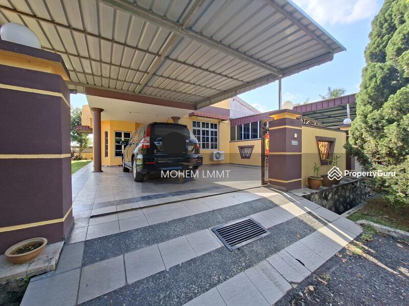 For Sale - Paroi