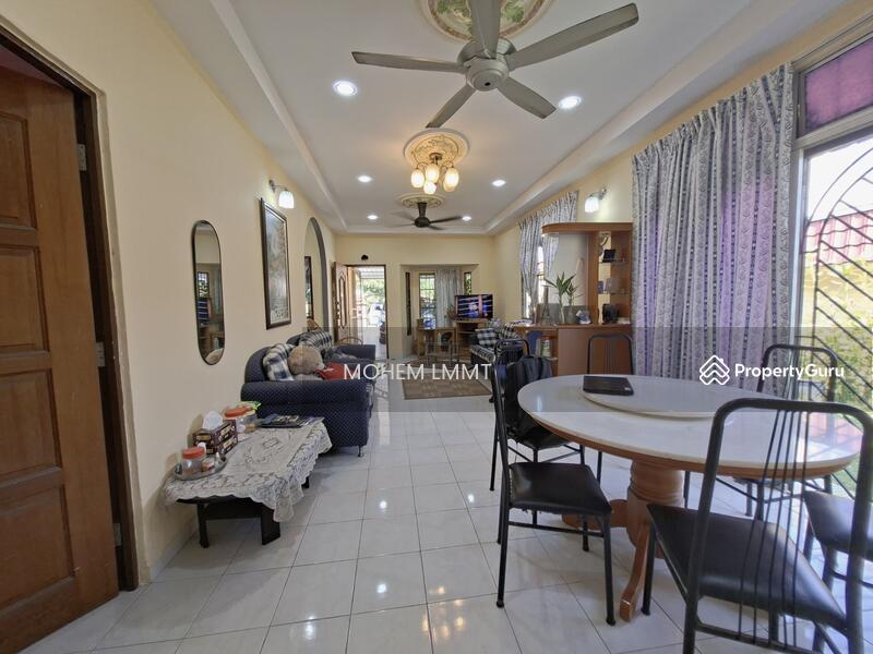 For Sale - Paroi