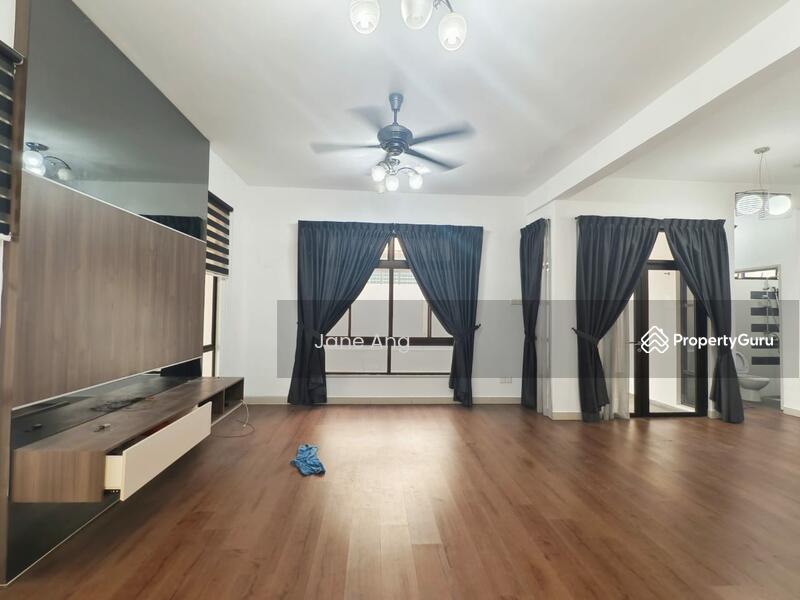 Adda Heights untuk Untuk Dijual - RM 1,200,000, Mac 2026 - Living Room - PropertyGuru.com.my