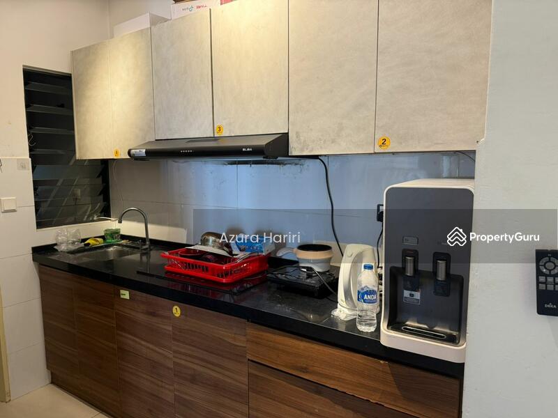 Condominium for Rent at The Hamilton - Azura Hariri - Kitchen - PropertyGuru.com.my