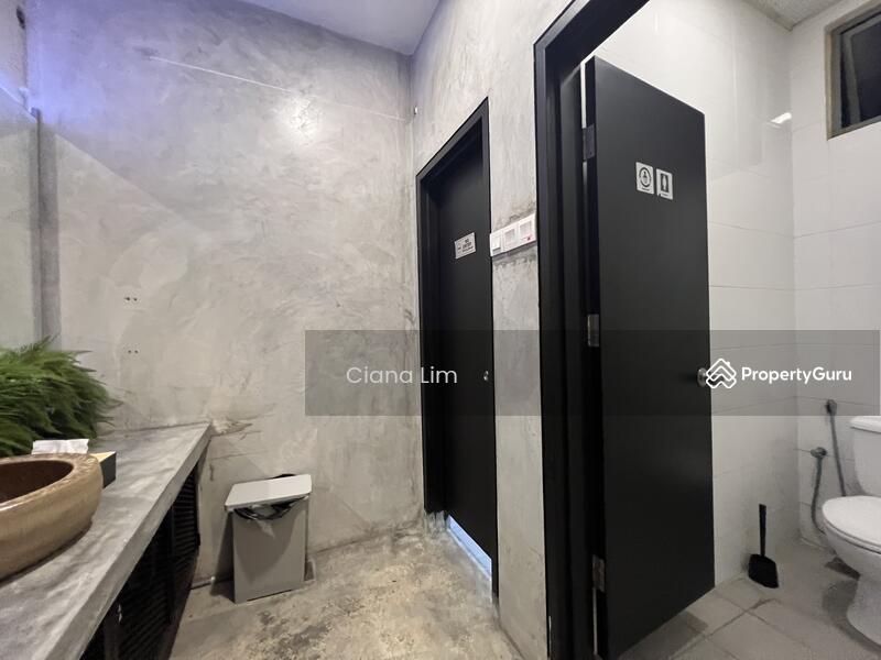 Shop / Office for Rent in Bandar Sri Damansara (Selangor) - Ciana Lim - Bathroom - PropertyGuru.com.my
