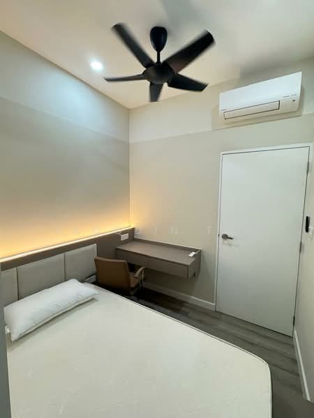 Servis Apartment untuk Disewa di Cubic Botanical - Jacquin Tan - Bedroom - PropertyGuru.com.my