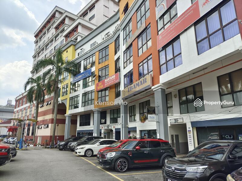 For Rent - Dataran De Palma