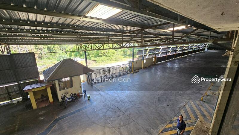 Factory for Sale in Masjid Tanah (Melaka) - Kai Hon Gan - Car Park - PropertyGuru.com.my