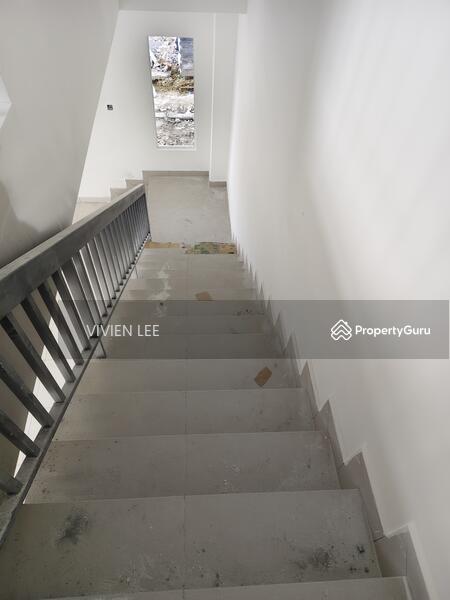 Untuk Dijual - Kampung Melayu Subang