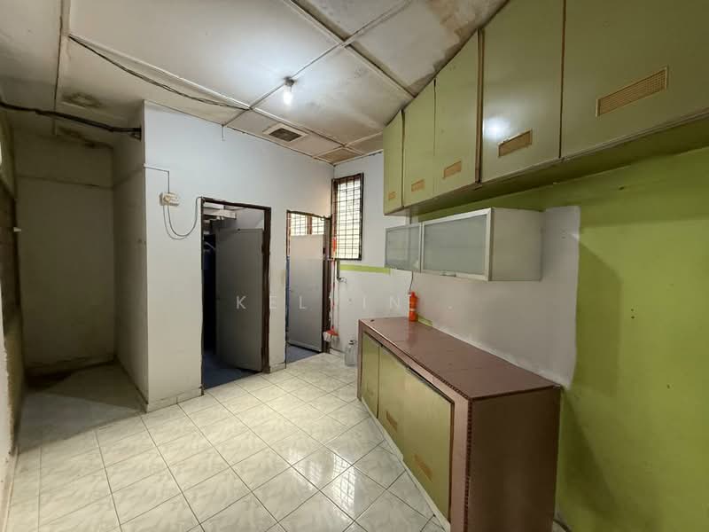 Corner 2 Sty Teres Bukit Rawang Jaya Perdana Rp 2 New Green Park untuk Untuk Dijual - RM 590,000, Mac 2026 - Kitchen - PropertyGuru.com.my