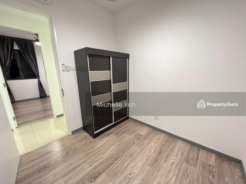 Servis Apartment untuk Dijual di United Point (Residensi Berpadu) - Michelle Yun - Bedroom - PropertyGuru.com.my