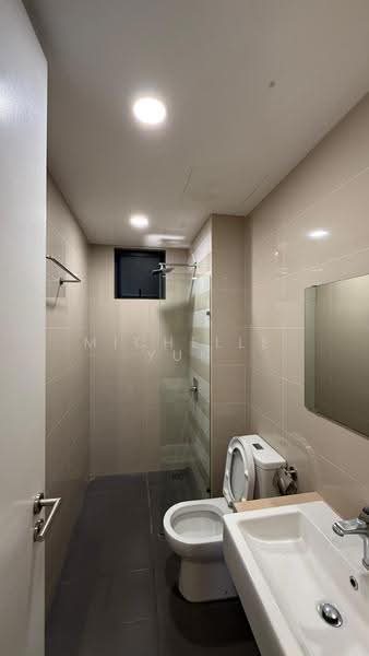 Service Residence for Sale at United Point (Residensi Berpadu) - Michelle Yun - Bathroom - PropertyGuru.com.my