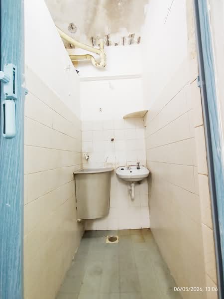 Flat for Rent at Perai Jaya - Michael Khng - Bathroom - PropertyGuru.com.my