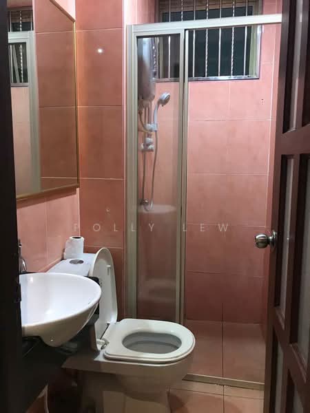 Condominium for Sale at East Lake Residence - Polly Lew - Bathroom - PropertyGuru.com.my