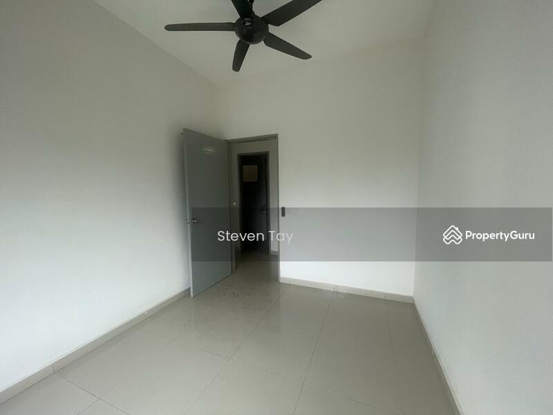 Kondominium untuk Dijual di Sri Putramas - Steven Tay - Bedroom - PropertyGuru.com.my