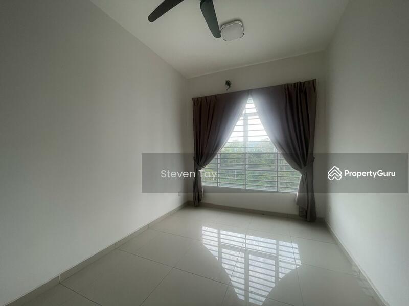 Kondominium untuk Dijual di Sri Putramas - Steven Tay - Bedroom - PropertyGuru.com.my