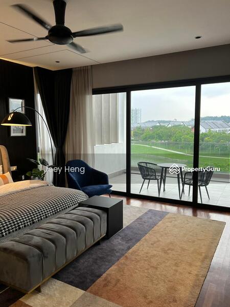 Rumah Berkembar untuk Dijual di Bandar Sri Sendayan (Negeri Sembilan) - Joey Heng - Master Bedroom - PropertyGuru.com.my