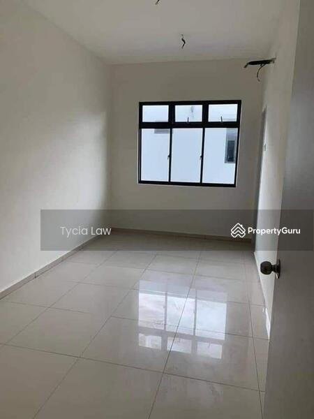 Semi-Detached House for Sale in Taman Sutera Utama (Skudai) - Tycia Law - Bedroom - PropertyGuru.com.my