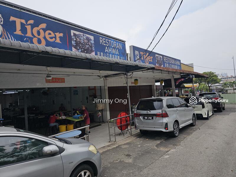SHOPLOTS NEARBY