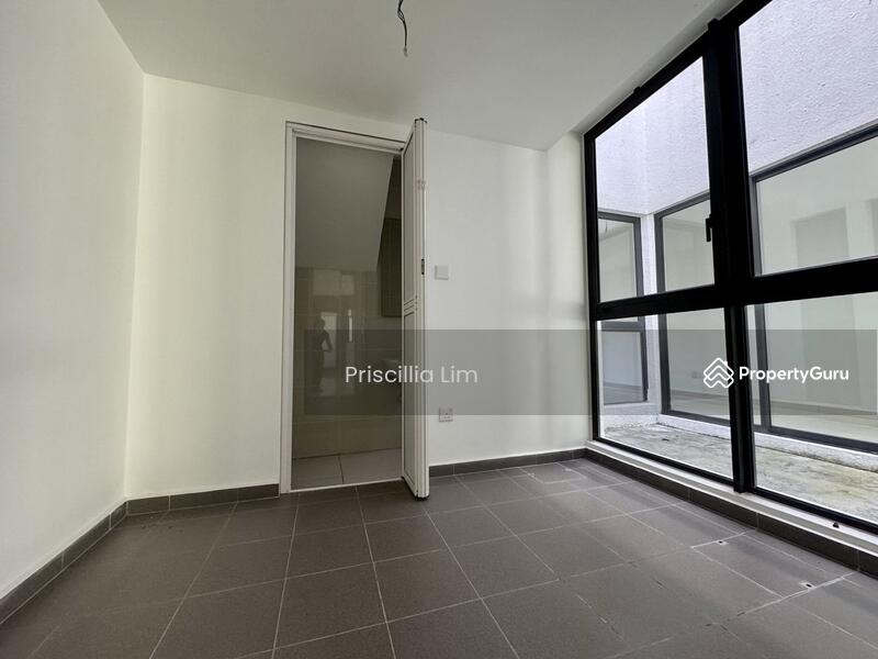 Rumah Teres untuk Dijual di Iskandar Puteri (Nusajaya) (Johor) - Priscillia Lim - Maid room  - PropertyGuru.com.my