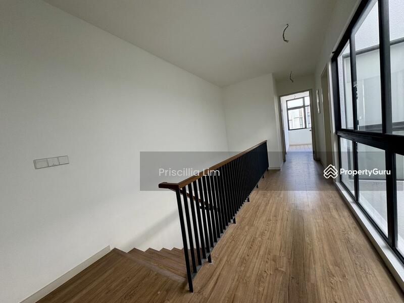 Rumah Teres untuk Dijual di Iskandar Puteri (Nusajaya) (Johor) - Priscillia Lim - Corridor - PropertyGuru.com.my