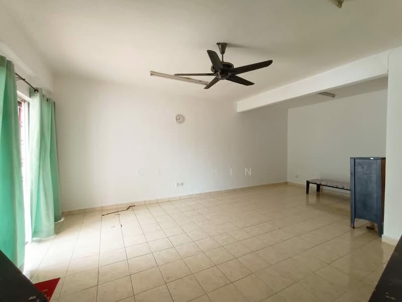 Terraced House for Rent in Puchong (Selangor) - CL Chin - Living Room - PropertyGuru.com.my
