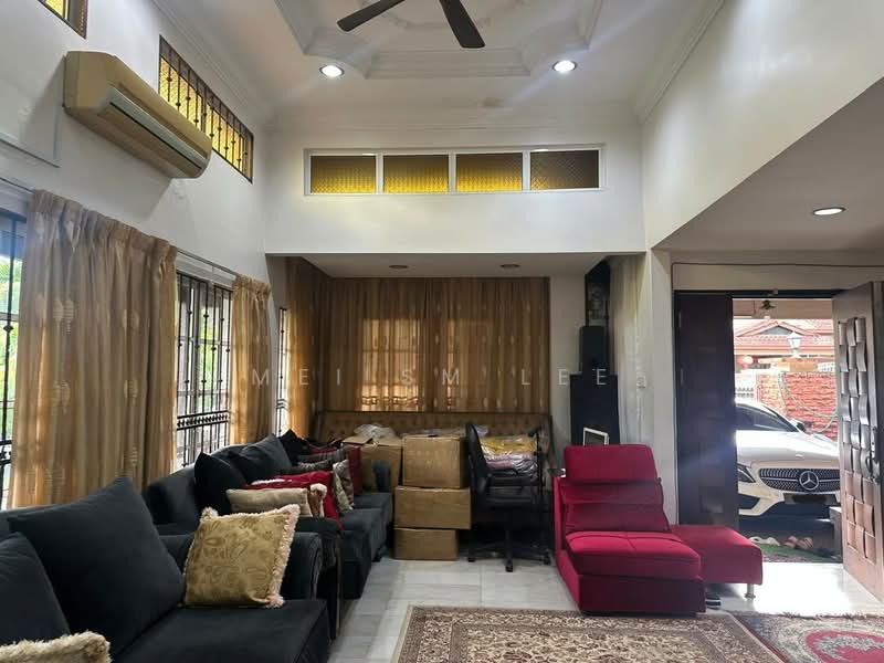 Rumah Berkembar untuk Dijual di Alam Damai (Cheras) - Mei SM Lee - Damai Kasih Alam Damai Living Room - PropertyGuru.com.my