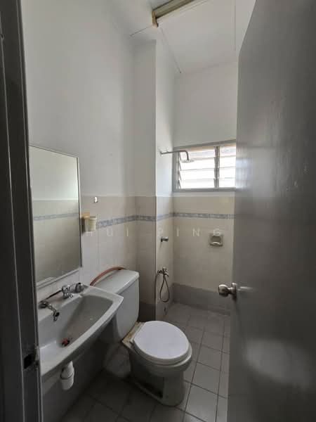 2-storey Terraced House for Sale in Subang Jaya (Selangor) - Hui Ping - Bathroom - PropertyGuru.com.my