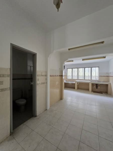 2-storey Terraced House for Sale in Subang Jaya (Selangor) - Hui Ping - Kitchen - PropertyGuru.com.my
