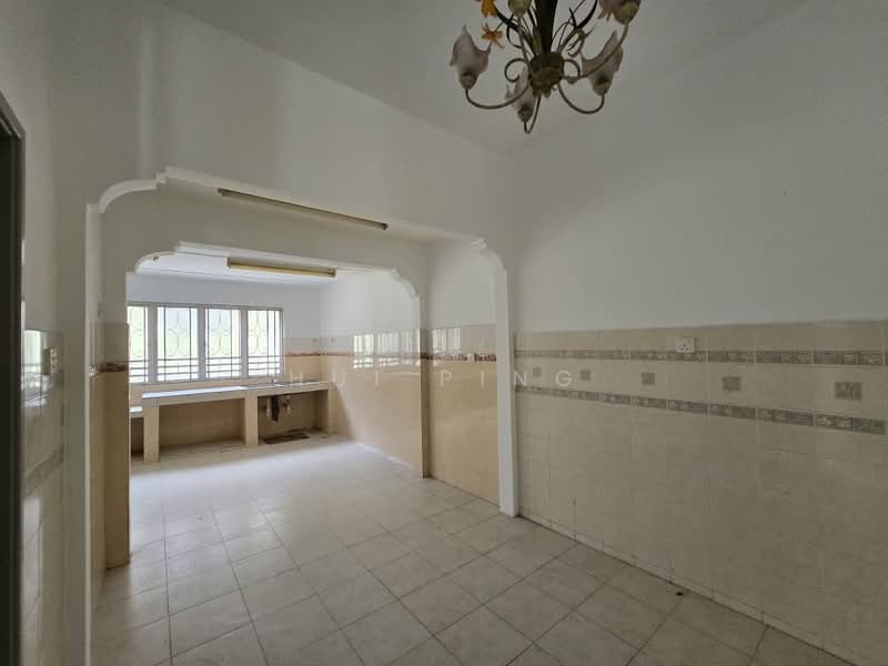 2-storey Terraced House for Sale in Subang Jaya (Selangor) - Hui Ping - Kitchen - PropertyGuru.com.my